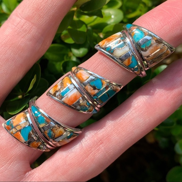 💥FLASH SALE💥Ends 12/20. Spiny oyster bypass ring